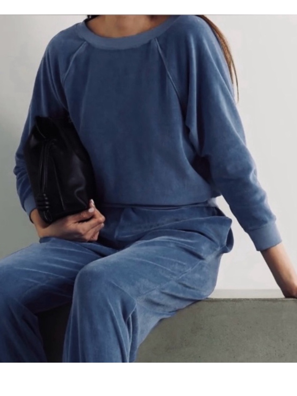 Suzie Kondi Samos Velour Ribbed Sweatshirt Blue Raglan Sleeves Women’s XS